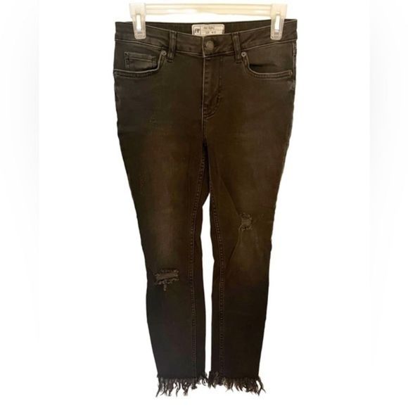 Free People Denim - Free People Black Distressed Skinny Jeans Size 25‎
